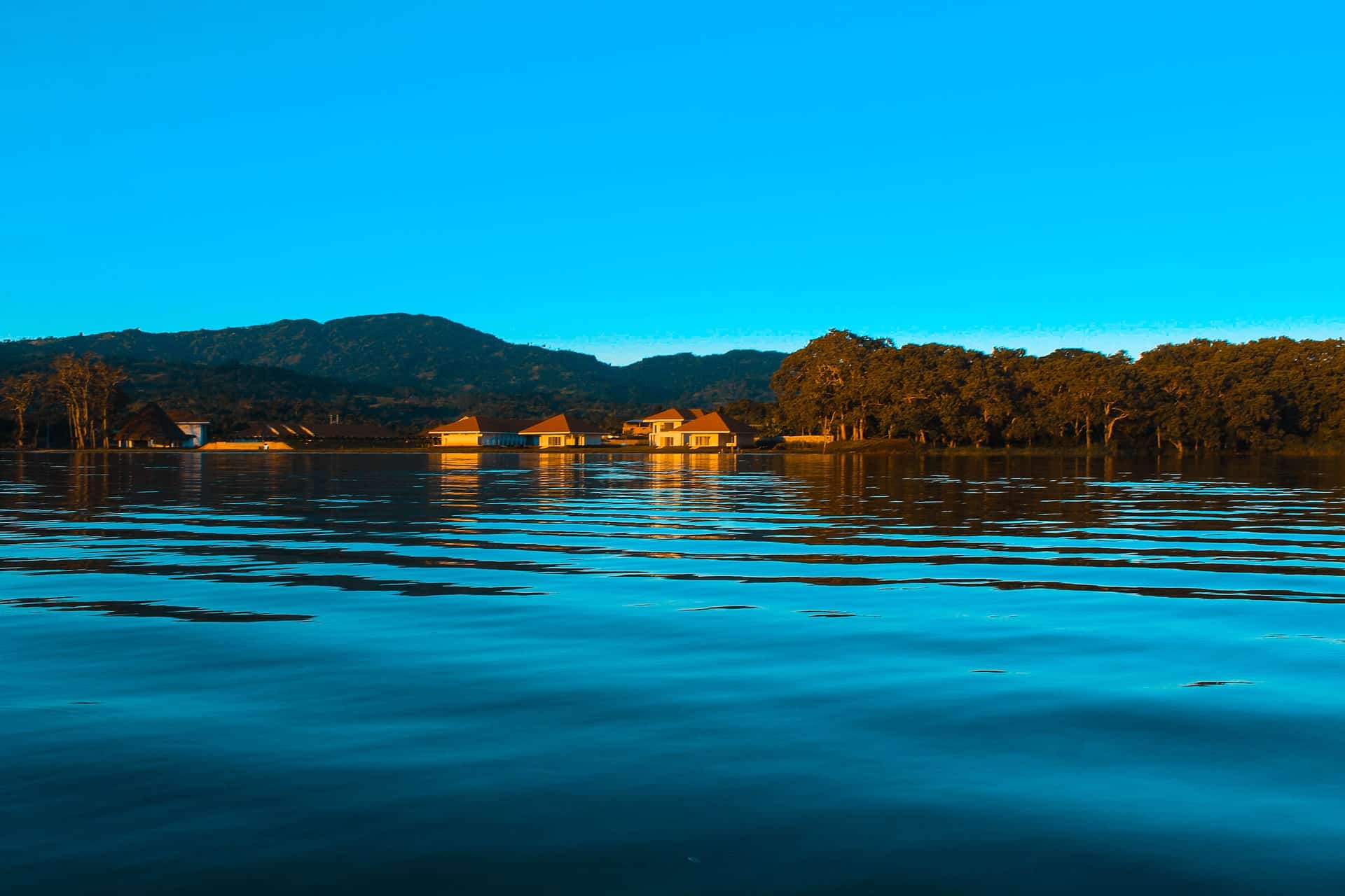 Laguna Azul.Tarapoto. Selva.Perú