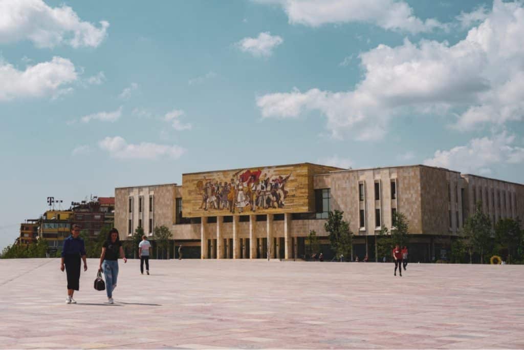 Museo de la Historia Nacional, Albania, Tirana, que ver