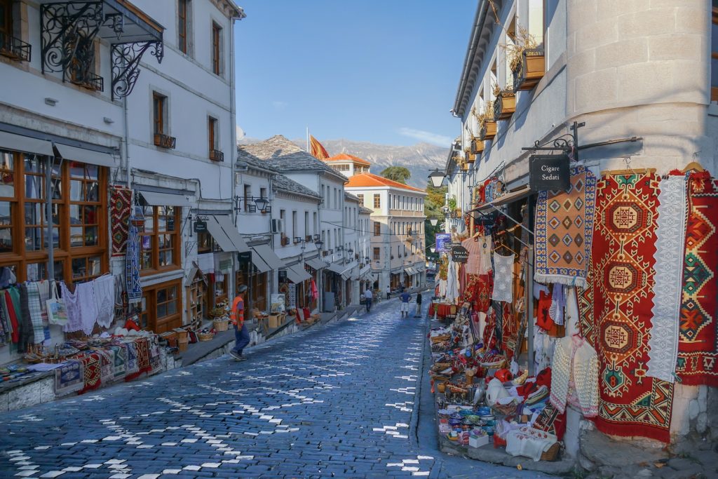 Conoce la ciudad Gjirokaster en Albania, 5 ciudades
