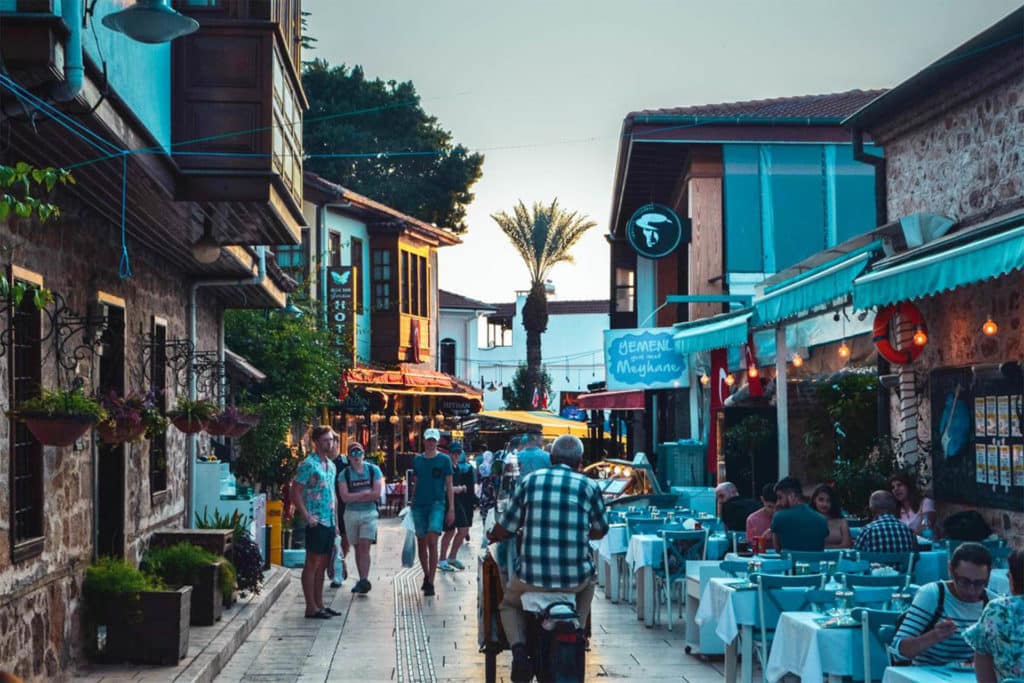 Restaurantes en Antalya, paraíso escondido en Turquía